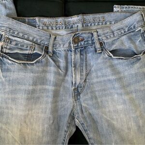 American Eagle Straight Jeans